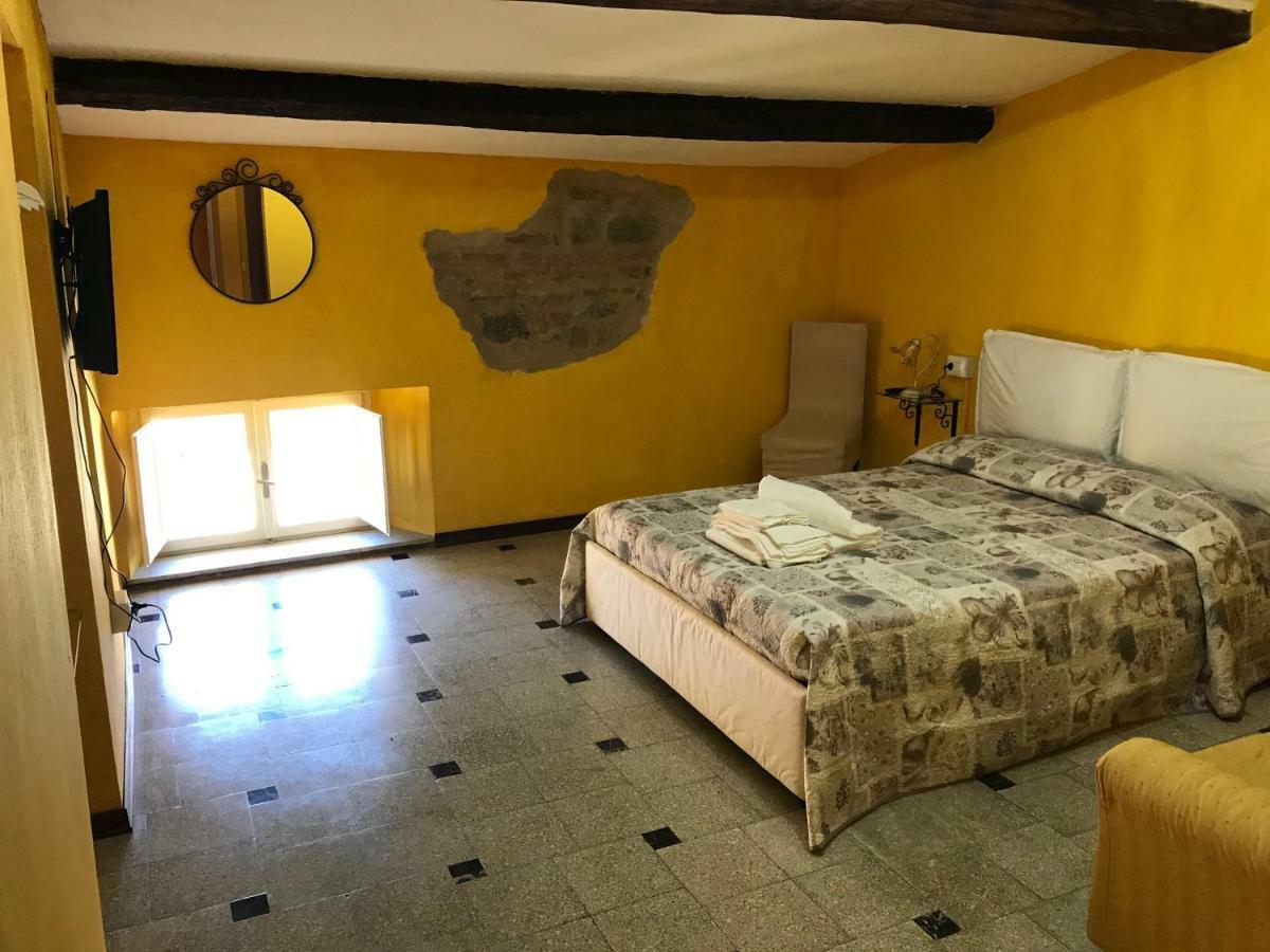 Albergo Antica Lanterna Castelnuovo di Garfagnana Exterior photo