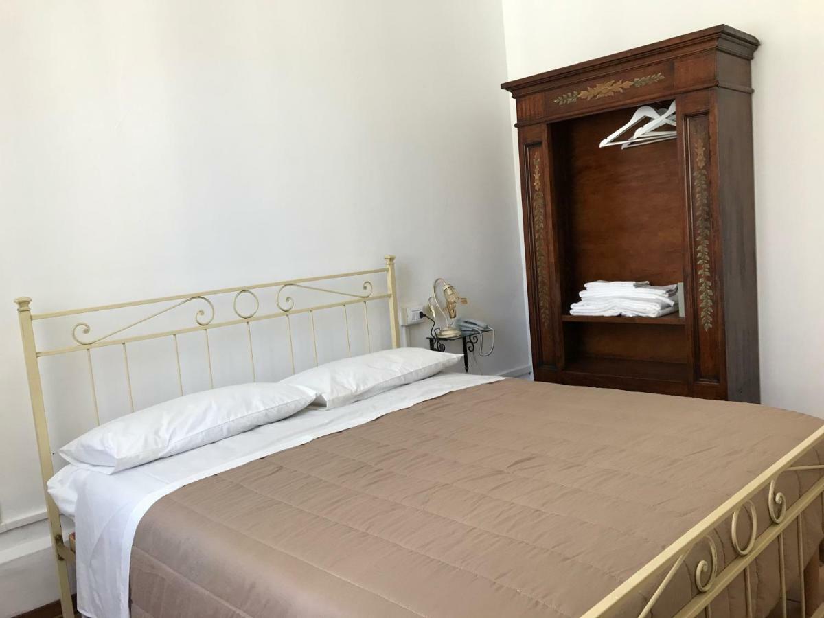 Albergo Antica Lanterna Castelnuovo di Garfagnana Exterior photo
