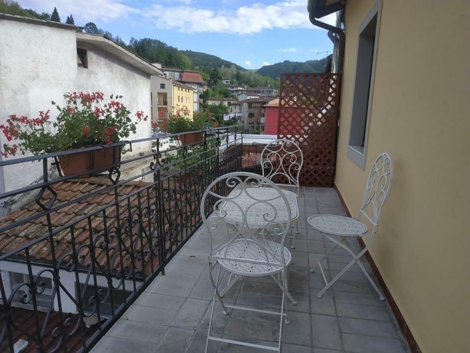 Albergo Antica Lanterna Castelnuovo di Garfagnana Exterior photo